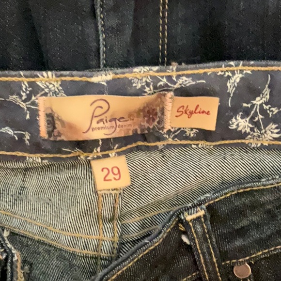Jeans - Picture 3 of 16